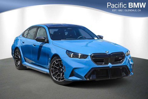 New 2026 BMW M5 w/ Carbon Package image 1