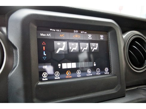 Used 2023 Jeep Gladiator Sport image 24