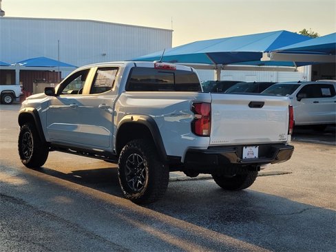 New 2026 Chevrolet Colorado ZR2 image 3