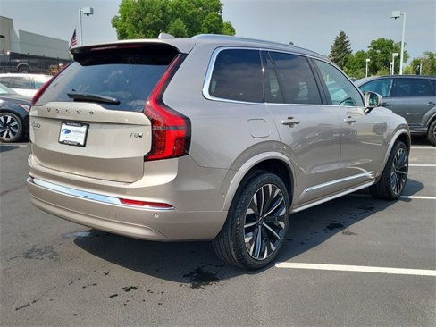 New 2026 Volvo XC90 T8 Plus image 5
