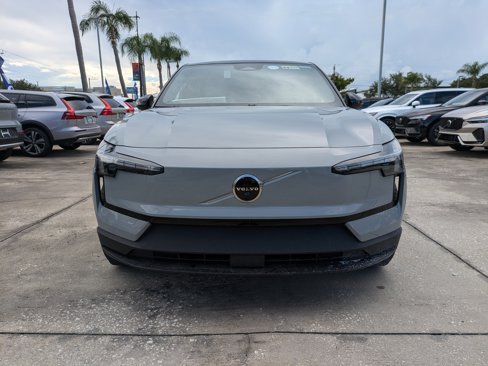 New 2025 Volvo EX30 Ultra w/ Protection Package Premier image 9