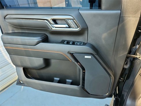 Used 2024 GMC Sierra 2500 AT4 w/ AT4 Premium Plus Package image 29