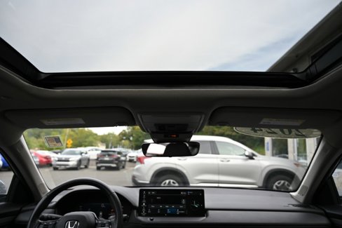 Used 2024 Honda Accord Touring image 14
