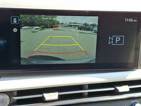 Used 2025 Hyundai Tucson SE image 20