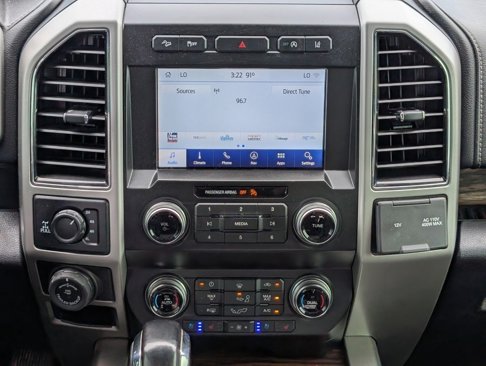 Used 2020 Ford F150 Lariat w/ Equipment Group 502A Luxury image 16