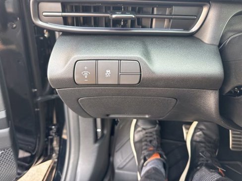 Certified 2025 Hyundai Elantra N Line image 20