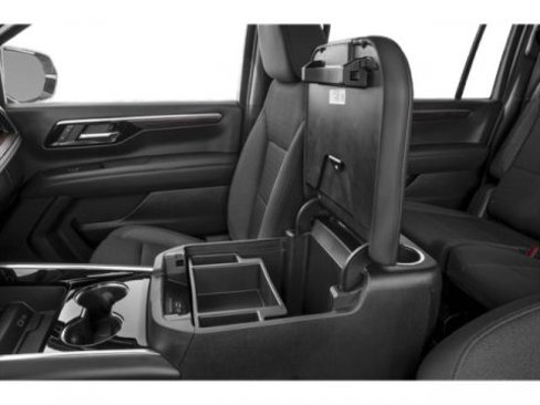 New 2026 Chevrolet Suburban LS image 13