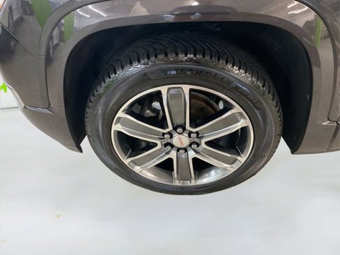 Used 2019 GMC Acadia Denali w/ Technology Package image 19
