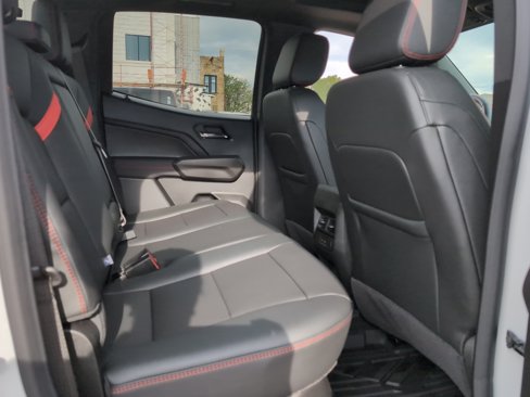 New 2025 Chevrolet Colorado Z71 w/ Technology Package image 35