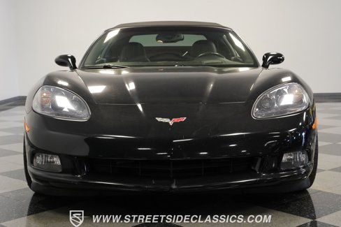 Used 2006 Chevrolet Corvette Convertible w/ Preferred Equipment Group image 17