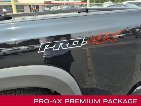 Certified 2022 Nissan Frontier PRO-4X w/ Pro-4X Premium Package image 8
