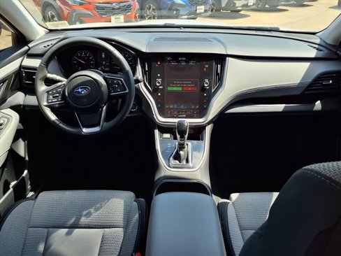 Certified 2025 Subaru Outback Premium image 3