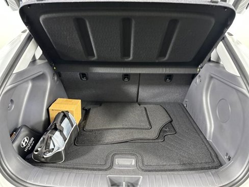 Certified 2025 Hyundai Kona Limited image 44