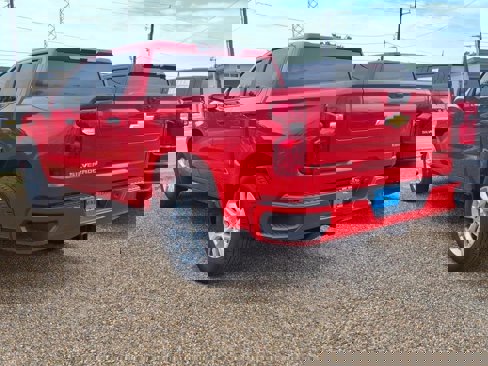 New 2026 Chevrolet Silverado 1500 Custom image 2