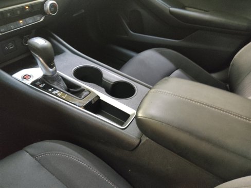 Used 2024 Nissan Altima 2.5 S image 26