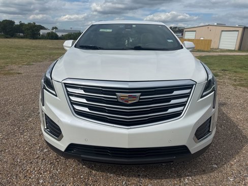 Used 2017 Cadillac XT5 Premium Luxury w/ LPO, Wheel Lock Package image 2