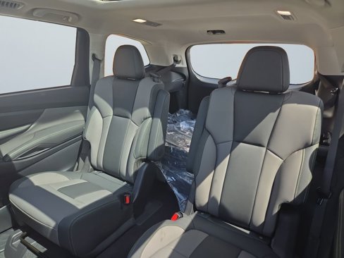 New 2025 Subaru Ascent Onyx Edition image 13