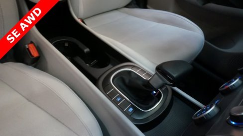 Used 2024 Hyundai Kona SE image 52