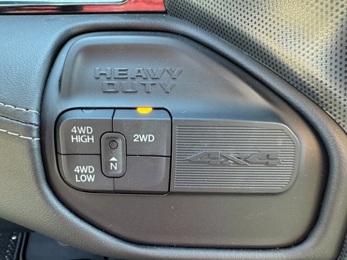 Used 2024 RAM 2500 Limited image 47