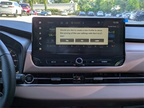 New 2025 Mitsubishi Outlander SEL image 18