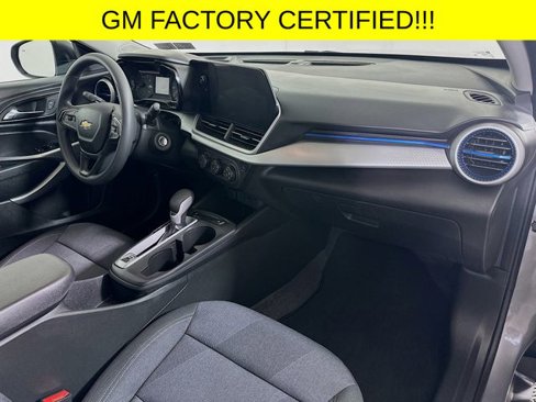 Certified 2025 Chevrolet Trax LS w/ Driver Confidence Package image 27