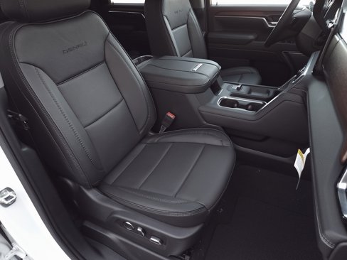 New 2025 GMC Sierra 3500 Denali w/ Denali Reserve Package image 40