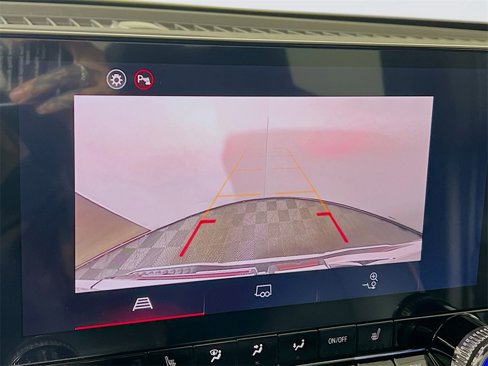 New 2025 GMC Canyon AT4 image 12