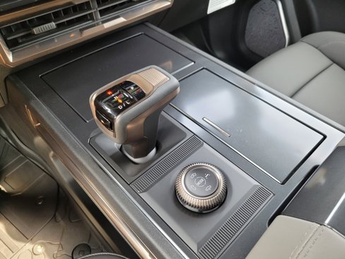 New 2025 GMC Hummer EV 3X image 10
