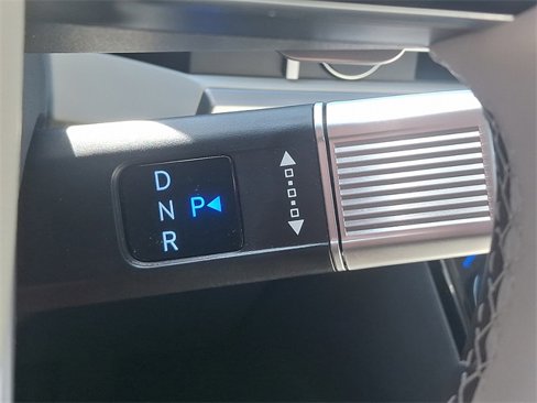 Used 2024 Hyundai Santa Fe Calligraphy image 16
