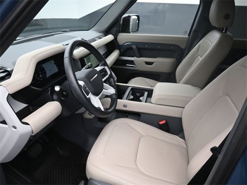 Used 2024 Land Rover Defender 110 S image 10