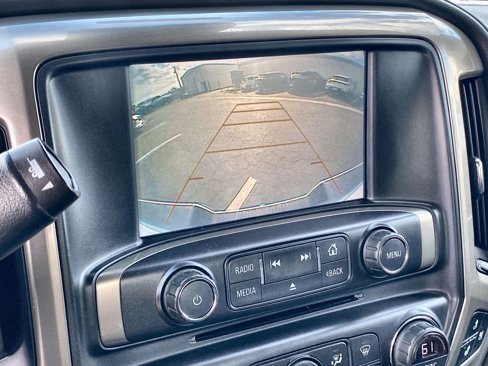 Used 2018 Chevrolet Silverado 1500 High Country image 15