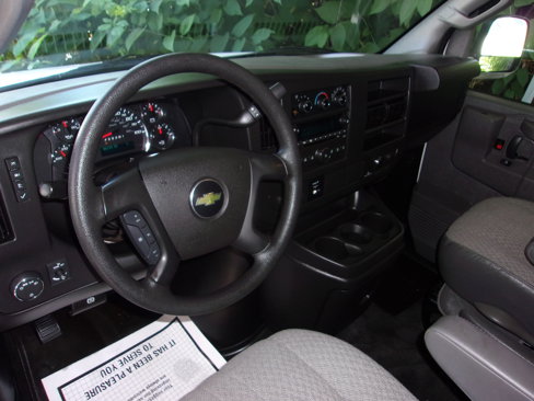 Used 2016 Chevrolet Express 3500 LT w/ LT Preferred Equipment Group image 14