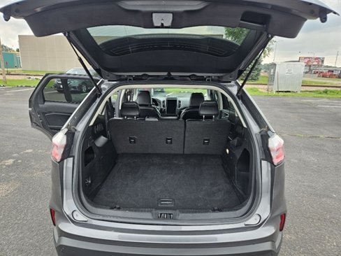 Used 2023 Ford Edge SEL image 13