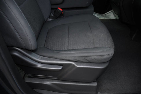 Used 2020 Chevrolet Silverado 2500 Custom w/ Custom Value Package image 24