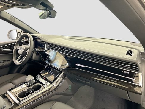 New 2025 Audi Q8 Premium Plus image 13