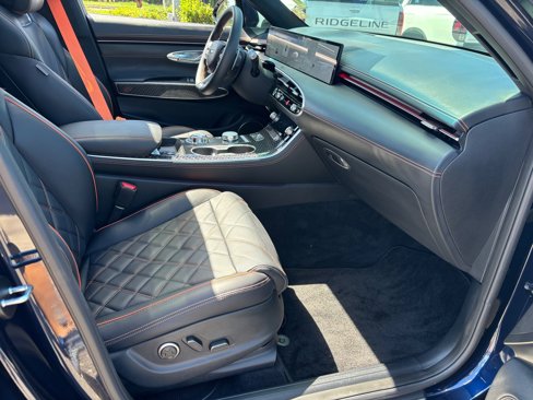 Used 2026 Genesis GV70 3.5T Sport Prestige image 22
