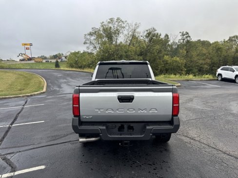 New 2025 Toyota Tacoma SR image 4