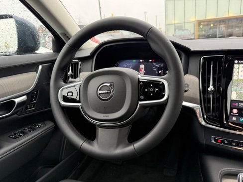 New 2026 Volvo V90 B6 Cross Country Ultra w/ Climate Package image 7