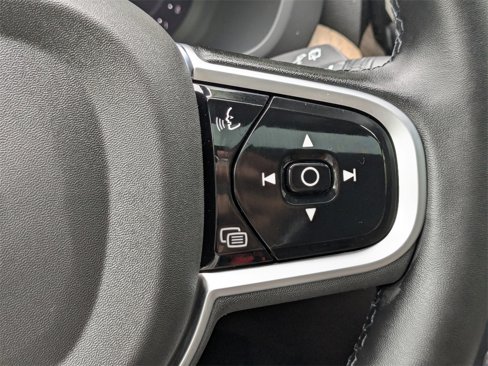 New 2026 Volvo XC60 B5 Plus w/ Protection Package Premier image 29