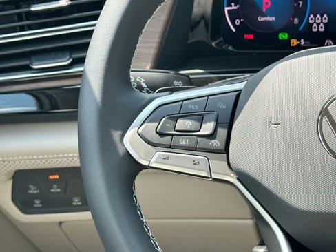 New 2026 Volkswagen Atlas SE image 16