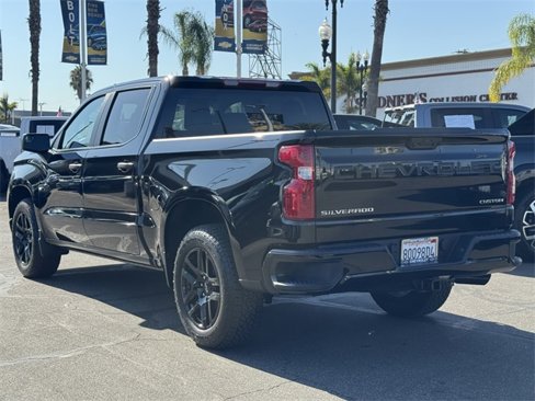 Used 2025 Chevrolet Silverado 1500 Custom w/ Turbomax Blackout Package image 2