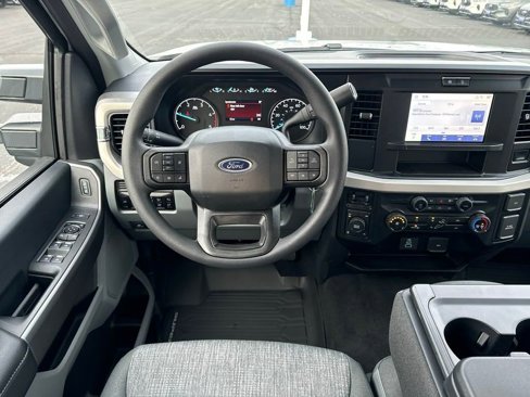 New 2025 Ford F350 XLT w/ 360-Degree Camera Package image 13