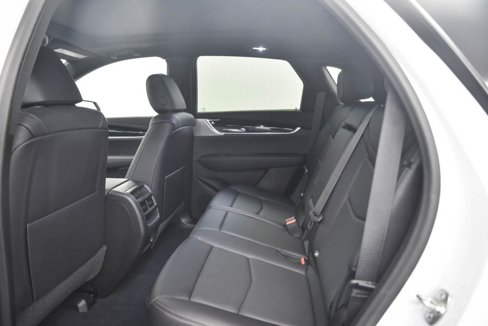 Used 2025 Cadillac XT5 Premium Luxury image 12