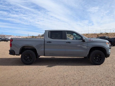 Used 2024 Chevrolet Silverado 1500 LT Trail Boss w/ Convenience Package II image 5