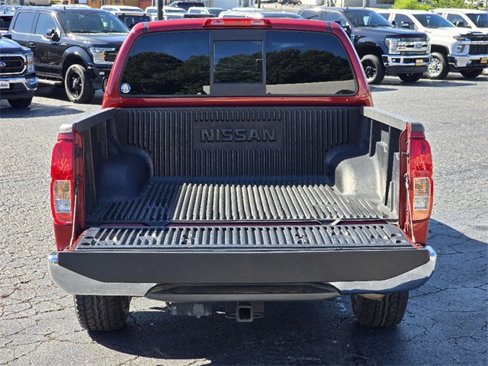 Used 2019 Nissan Frontier SV image 26