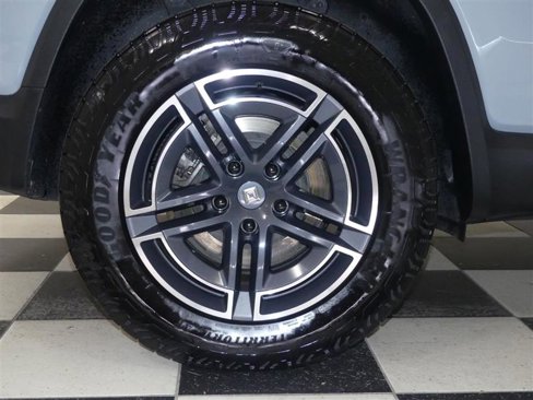 Used 2025 Rivian R1S Adventure image 38