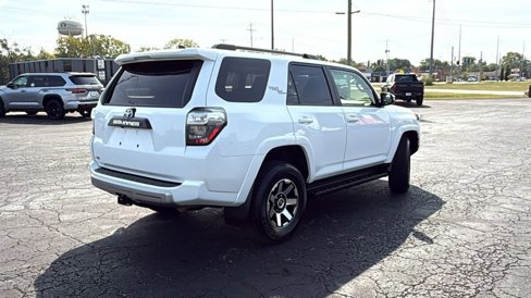 Certified 2024 Toyota 4Runner TRD Off-Road Premium image 8