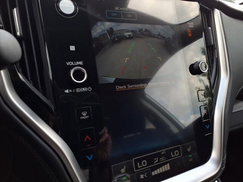Certified 2025 Subaru Outback Premium image 9