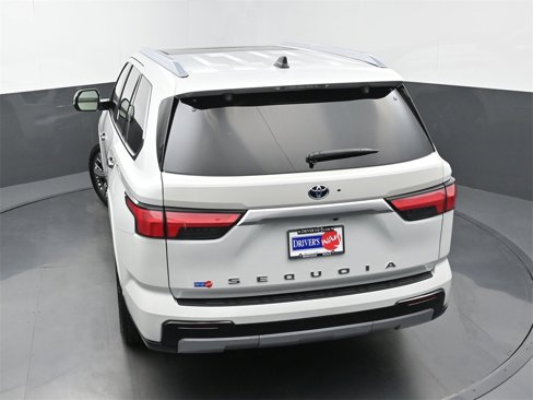 Used 2024 Toyota Sequoia Capstone image 39