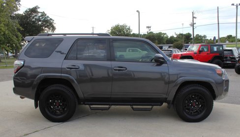 Used 2019 Toyota 4Runner 4WD image 6